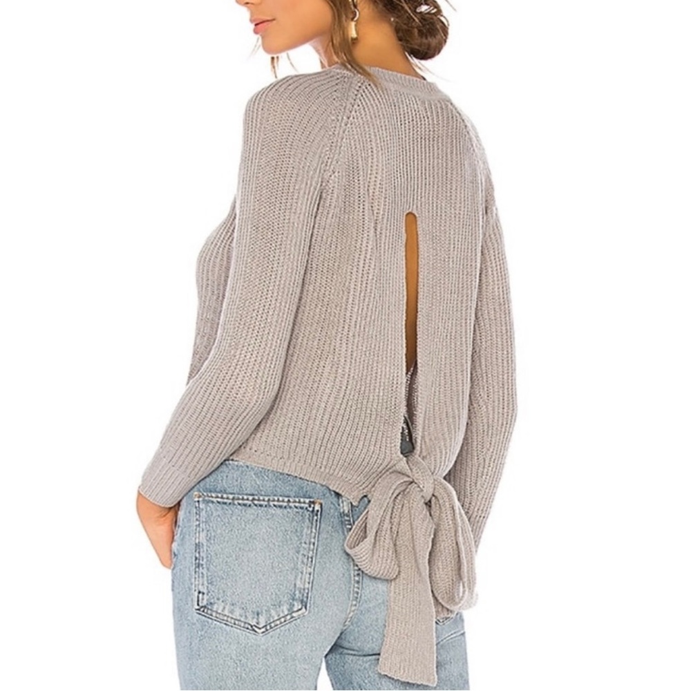 Lovers & Friends Sweater, Open Back, Crew Neck, Tie Back, sz XS So Super Cute